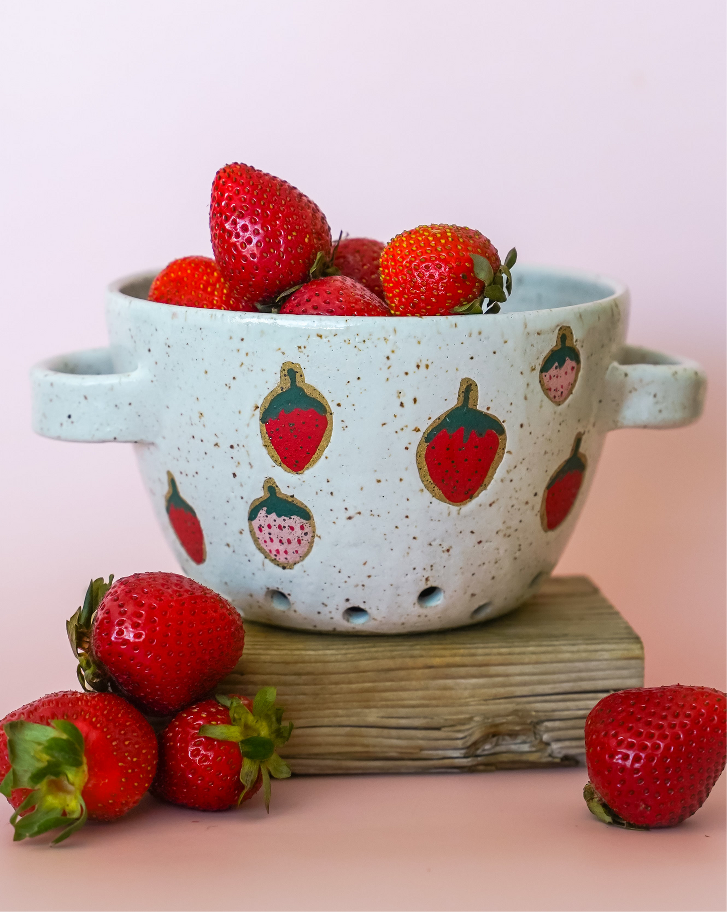 Strawberry Colander