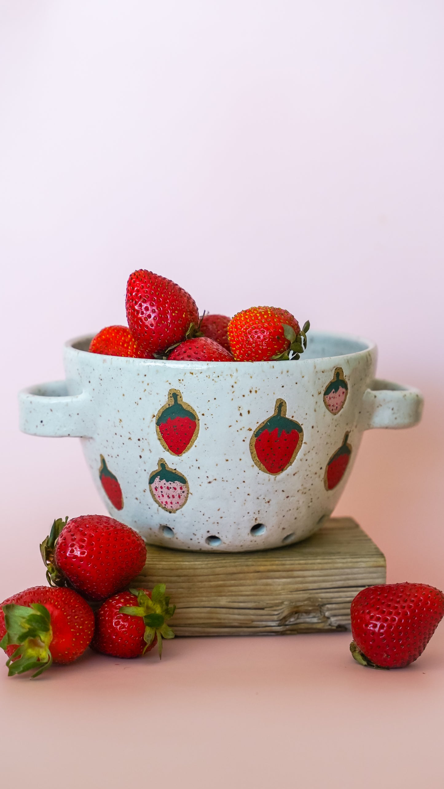Strawberry Colander