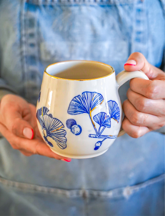 Ginkgo gold latte mug